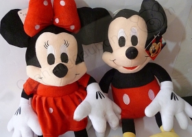 Chuột Mickey và Minnie của Walt Disney đã có mặt tại cửa hàng gấu bông