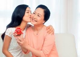 Cửa hàng gấu bông - Câu chuyện cảm động về Tình Mẹ.